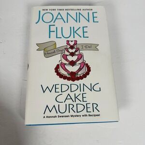 Wedding Cake Murder Joanne Fluke 2016 First Edition Hardcover‎ Mystery Recipes